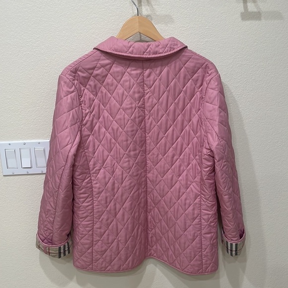 ⭐️Burberry Pink Quilted Jacket—GREAT! Burberry Plaid Inside—Preppy! Excl. Cond! - Picture 7 of 15